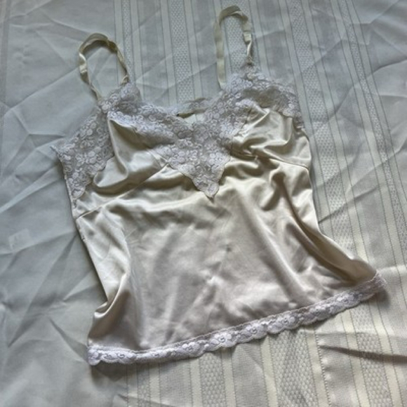 Y2K Cream Lace Cami Top Size Small Coquette Dainty Tank Top - Picture 1 of 6